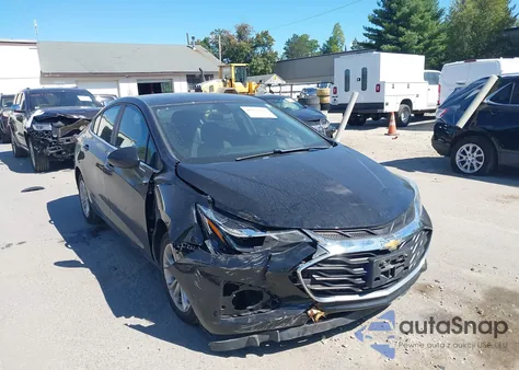 2019 Chevrolet Cruze Lt from USA, damaged, VIN 1G1BE5SM3K7132180
